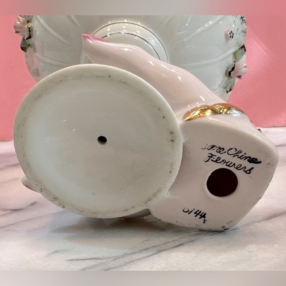 VTG Bone China Porcelain Flowers Compote Bowl Stand with Antique Ladies Hand - Picture 9 of 9